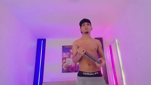 LegacyofHorus Live 19-06-2026 Gay Cam play Show