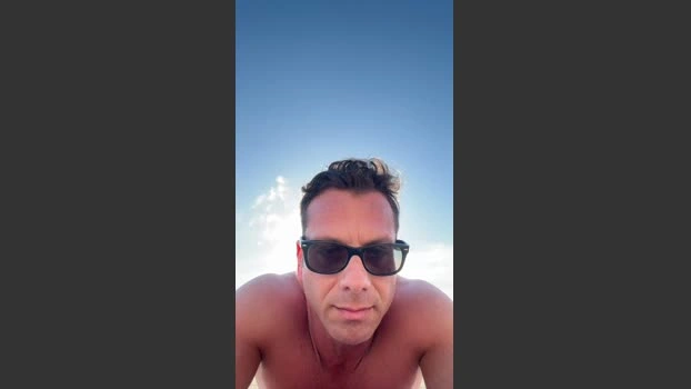Robespierre_ho Live 19-06-2026 Gay Cam cute bigcock