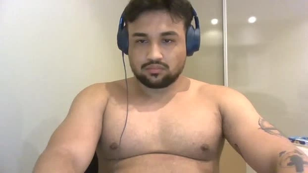 BigBoyhot9 Live 21-06-2026 Gay Cam prettyface fingering
