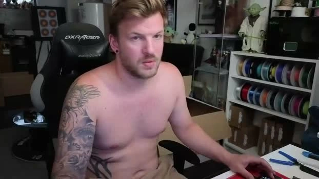 German_Prince Live 21-06-2026 Gay Cam legs beauty