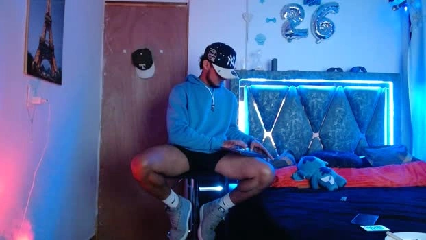 Elchino22xxl Live 22-06-2026 Gay Cam fuckface sex