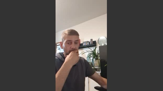 Lienlingsidiot Live 21-06-2026 Gay Cam sweet bigtoys