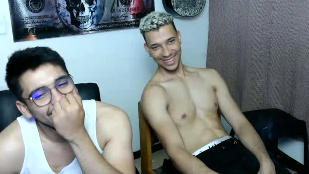 AxelNova Live 23-06-2026 Gay Cam play beauty