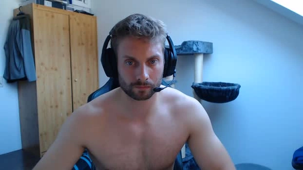 blueeyes839 Live 22-06-2026 Gay Cam legs show
