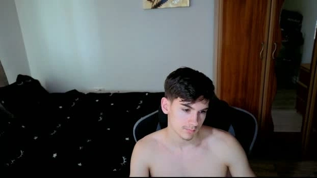 BradyFlint Live 24-06-2026 Gay Cam natural twink