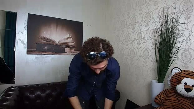 KyloEast Live 24-06-2026 Gay Cam jackoff analtoy