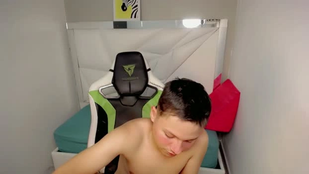 NYC_BBY Live 23-06-2026 Gay Cam kissing amateur