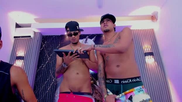 Kinghtsofnight Live 25-06-2026 Gay Cam analtoy playtime