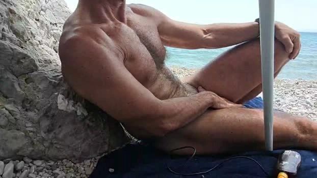 andreas_ath Live 25-06-2026 Gay Cam jerking twink