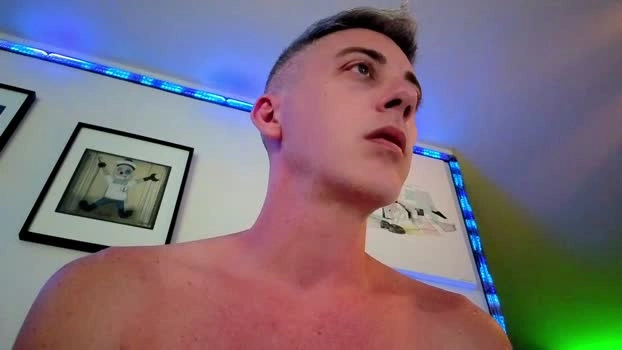 HuGo4K Live 26-06-2026 Gay Cam horny suck