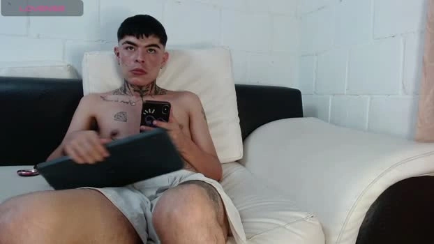 foxbadboy Live 26-06-2026 Gay Cam spanking jackoff