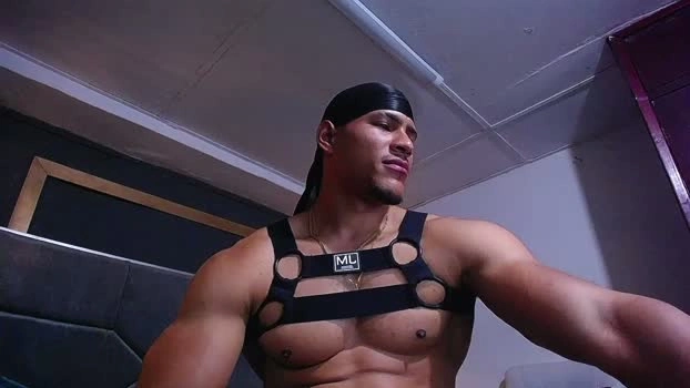 teddyfit_19cm Live 25-06-2026 Gay Cam Naked suckshow