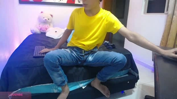 hardsexlove08 Live 28-06-2026 Gay Cam fingering jerkoff
