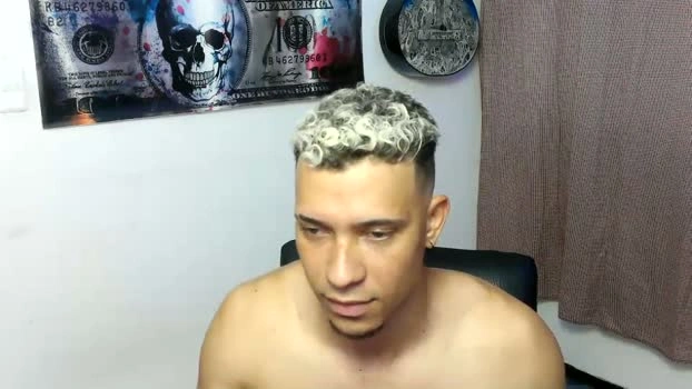 AxelNova Live 30-06-2026 Gay Cam Show naked