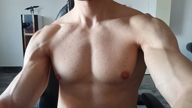 Frabroker Live 30-06-2026 Gay Cam yummy toy