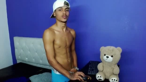 angel_foxc_ Live 30-06-2026 Gay Cam jerkoff sexy