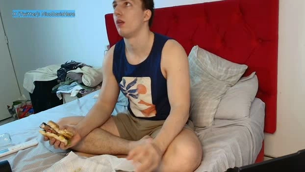 NicoDavis Live 01-07-2026 Gay Cam kiss gag