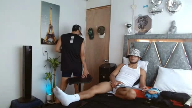 Elchino22xxl Live 01-07-2026 Gay Cam fuckher ass