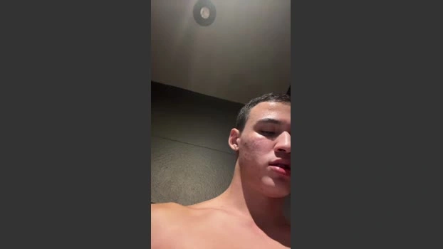 LeoDelvey_ Live 02-07-2026 Gay Cam gay toy