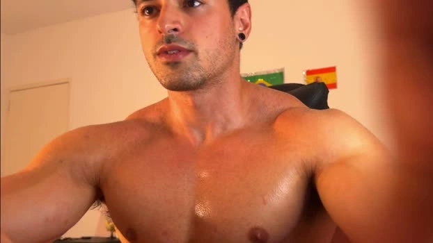 Lucasfit24 Live 02-07-2026 Gay Cam handsome toys