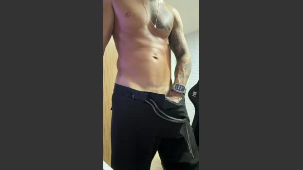 Fehpaugrosso Live 04-07-2026 Gay Cam bigballs Video