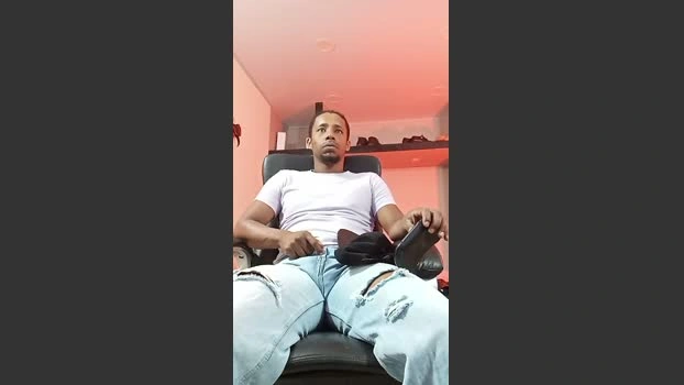 Khalifa_Hunter Live 04-07-2026 Gay Cam kissing moan