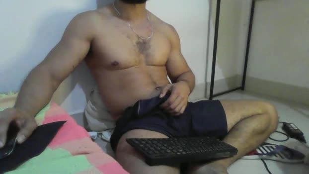 MorenoCarente Live 04-07-2026 Gay Cam show Recorded