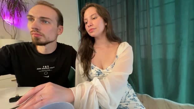 NeighborZone Live 04-07-2026 Gay Cam suckshow juicy