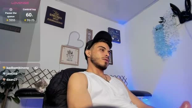 Bastiaan_MCcorm Live 05-07-2026 Gay Cam legs sexymale