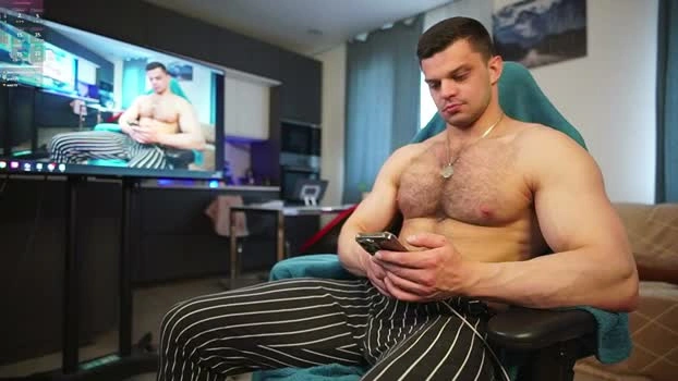 DanielKraig Live 05-07-2026 Gay Cam spanking Pretty