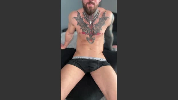 John_E_Inches Live 05-07-2026 Gay Cam hot twink