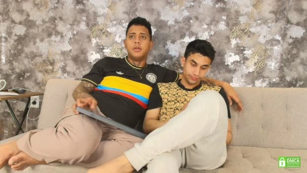 Julian_and_Axel Live 04-07-2026 Gay Cam suckshow bj-dildo