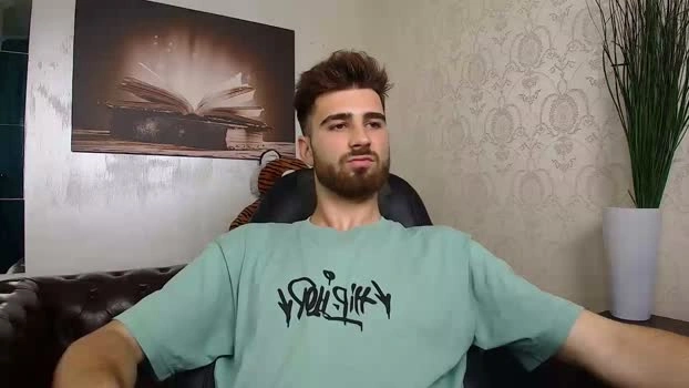 KyloEast Live 05-07-2026 Gay Cam fuckme bigcock