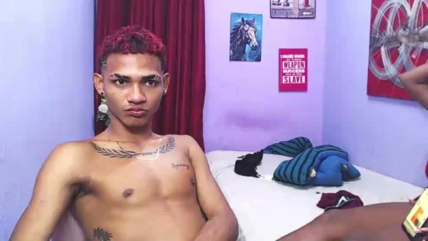 black_twinkss Live 05-07-2026 Gay Cam playtime fingering