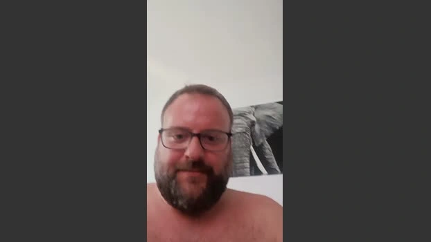 Gran_bobby Live 05-07-2026 Gay Cam spanking jerkoff