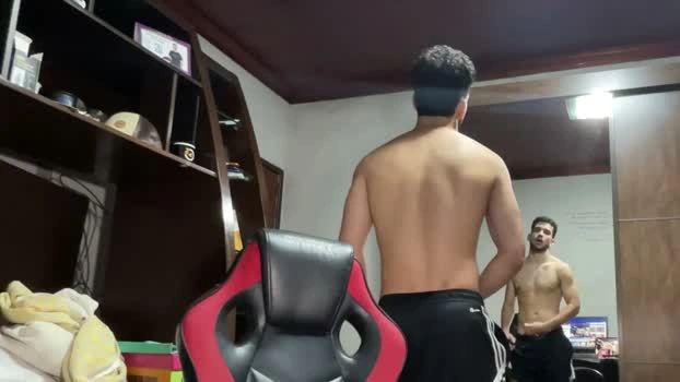Drgym18 Live 07-07-2026 Gay Cam cute hot