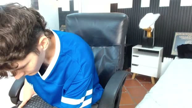 trevor_mob Live 06-07-2026 Gay Cam suckcock gay