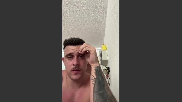 Elyoruga Live 08-07-2026 Gay Cam lick horny