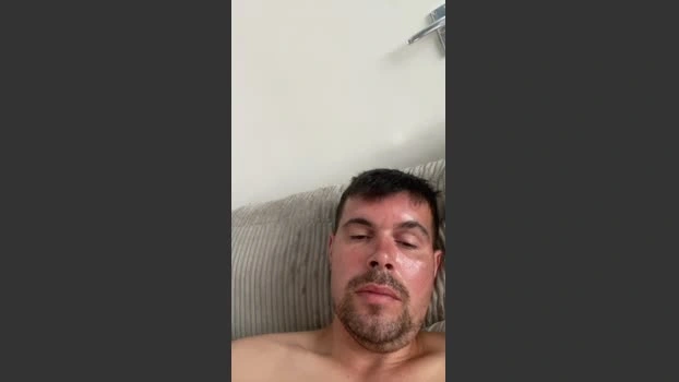 Leo_Iron Live 10-07-2026 Gay Cam skinny orgasm