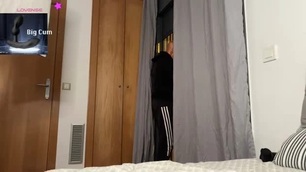 tim_beard Live 12-07-2026 Gay Cam gag kissing