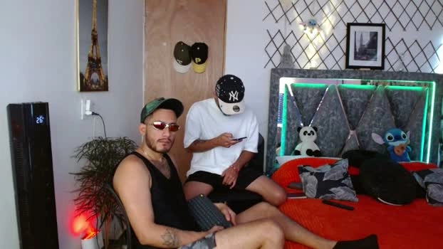 Elchino22xxl Live 15-07-2026 Gay Cam harddick spanking