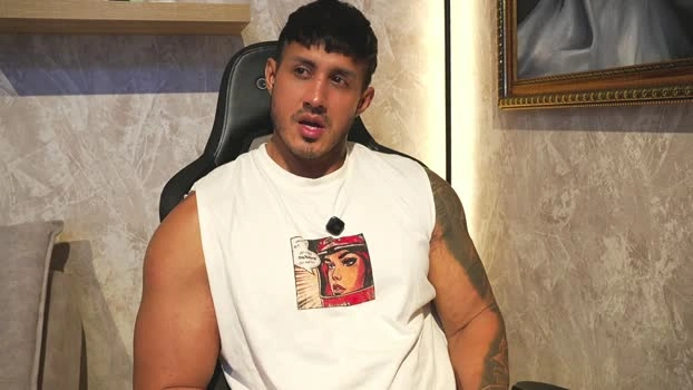 Erossteel Live 15-07-2026 Gay Cam playtime strip