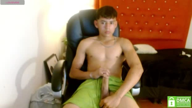 Ryan_grayx Live 14-07-2026 Gay Cam big Topless