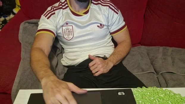ko_pi Live 16-07-2026 Gay Cam bigass handsome