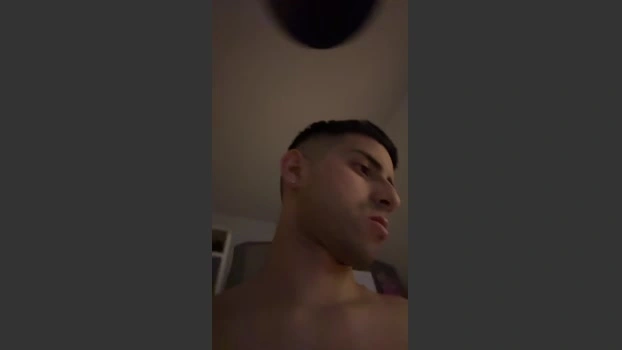 Parejahott27 Live 17-07-2026 Gay Cam sexybody spank