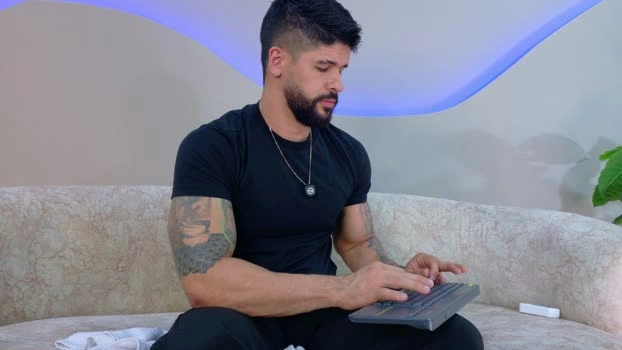 Petesevanss Live 18-07-2026 Gay Cam sexybody wank