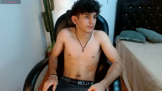 billy_wildd Live 18-07-2026 Gay Cam kink twink