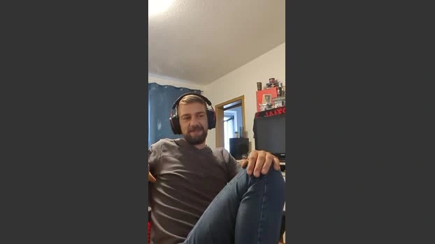 Lienlingsidiot Live 18-07-2026 Gay Cam sexyfeet fuckhard