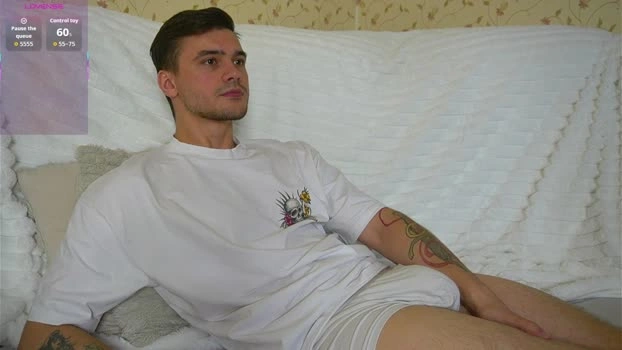 johnstoneisland Live 19-07-2026 Gay Cam skinny jerkoff