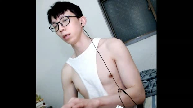 Linchienchih Live 22-07-2026 Gay Cam fuckme naked